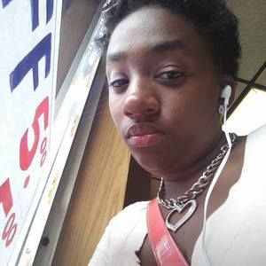 Meet your Posher, Antoinette